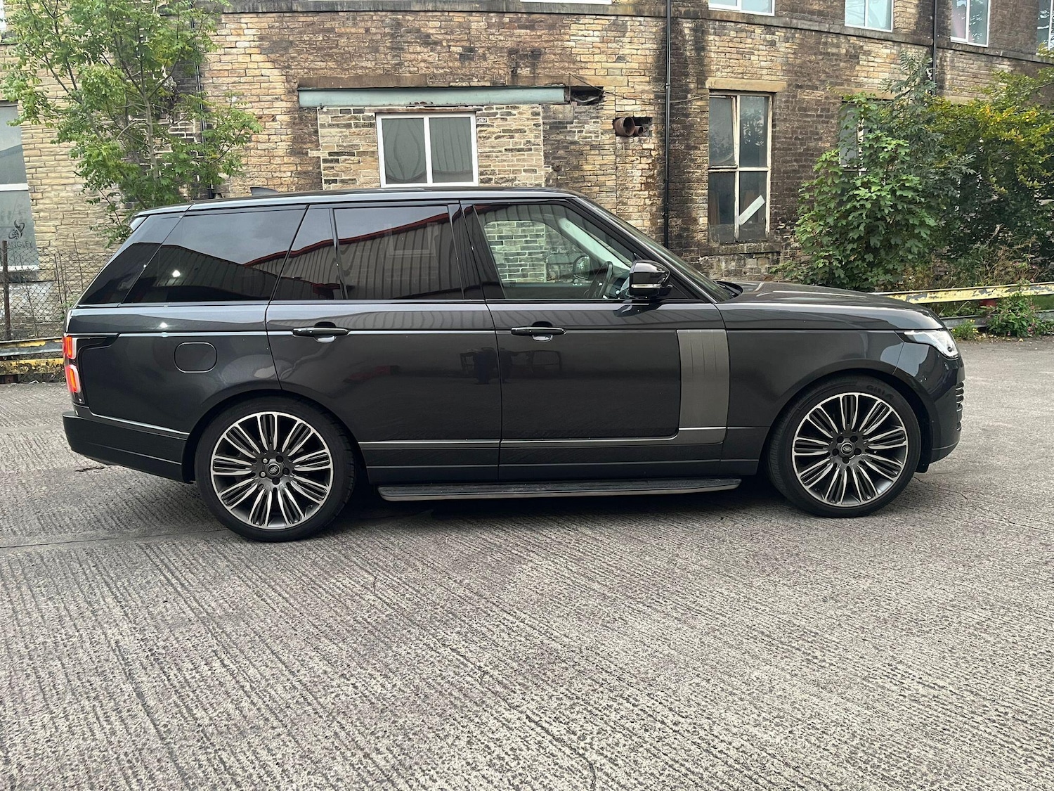 Used Land Rover Range Rover 2019 for sale - 76371189: Photo 4