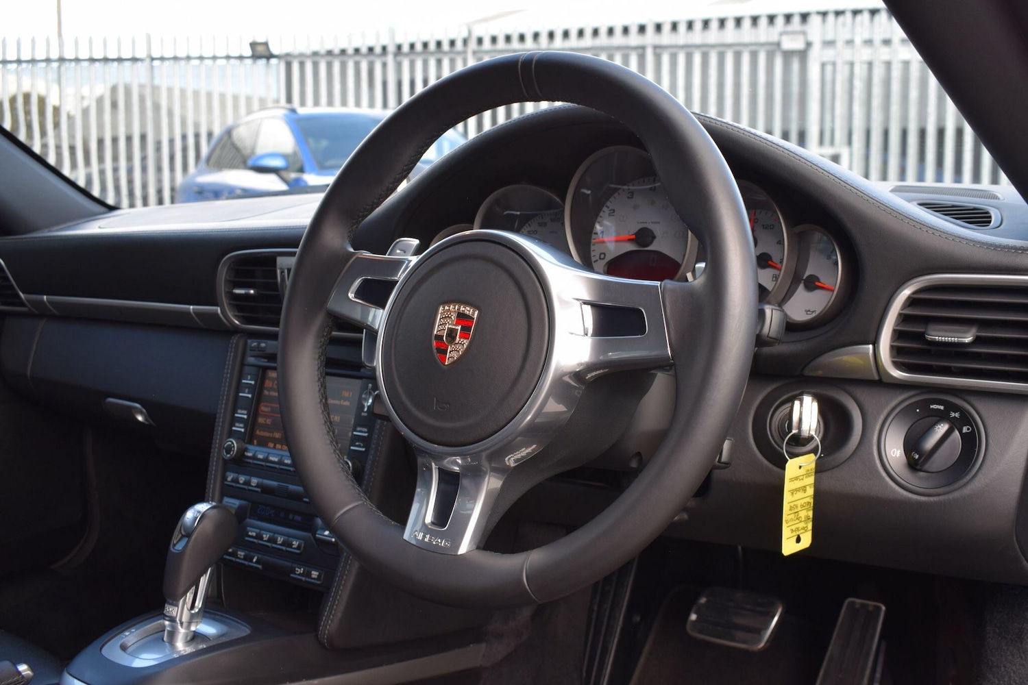 Used Porsche 911 2009 for sale - 76020386: Photo 13