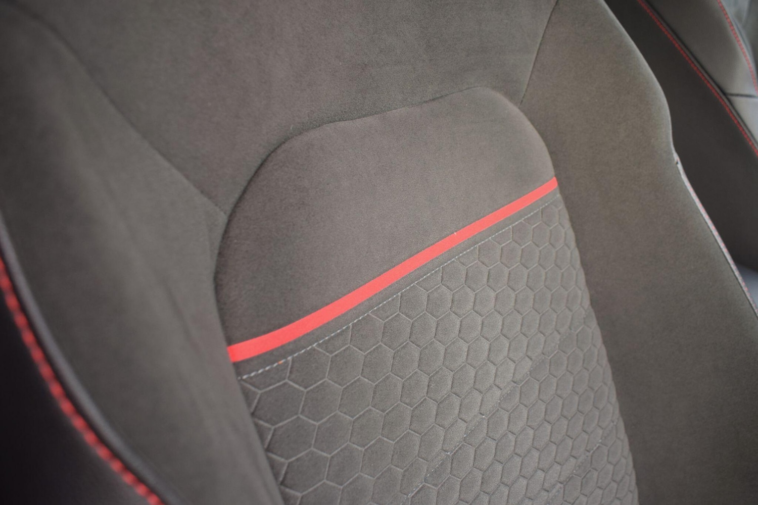 Used Volkswagen Golf 2017 for sale - 77597654: Photo 16