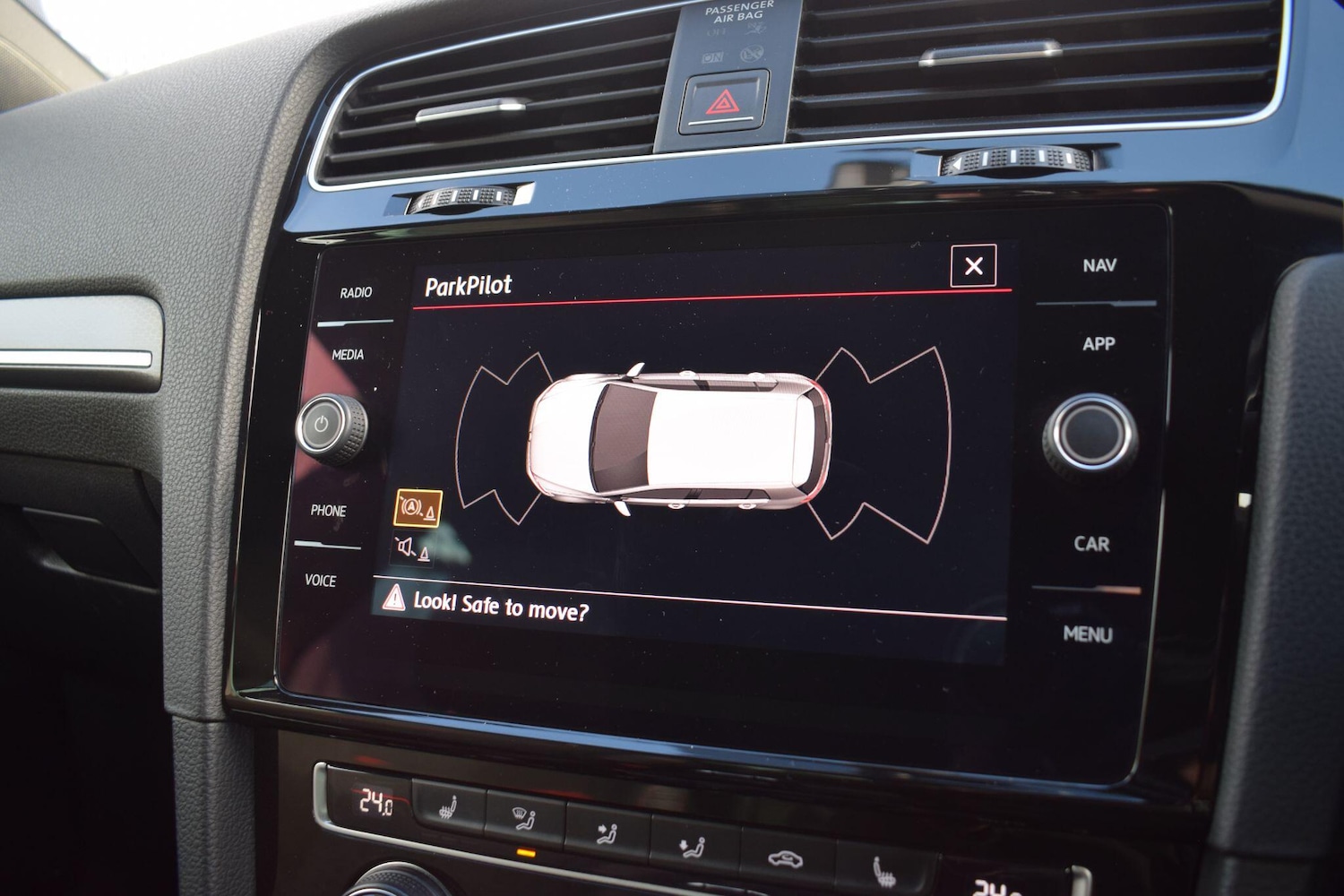 Used Volkswagen Golf 2017 for sale - 77597654: Photo 19