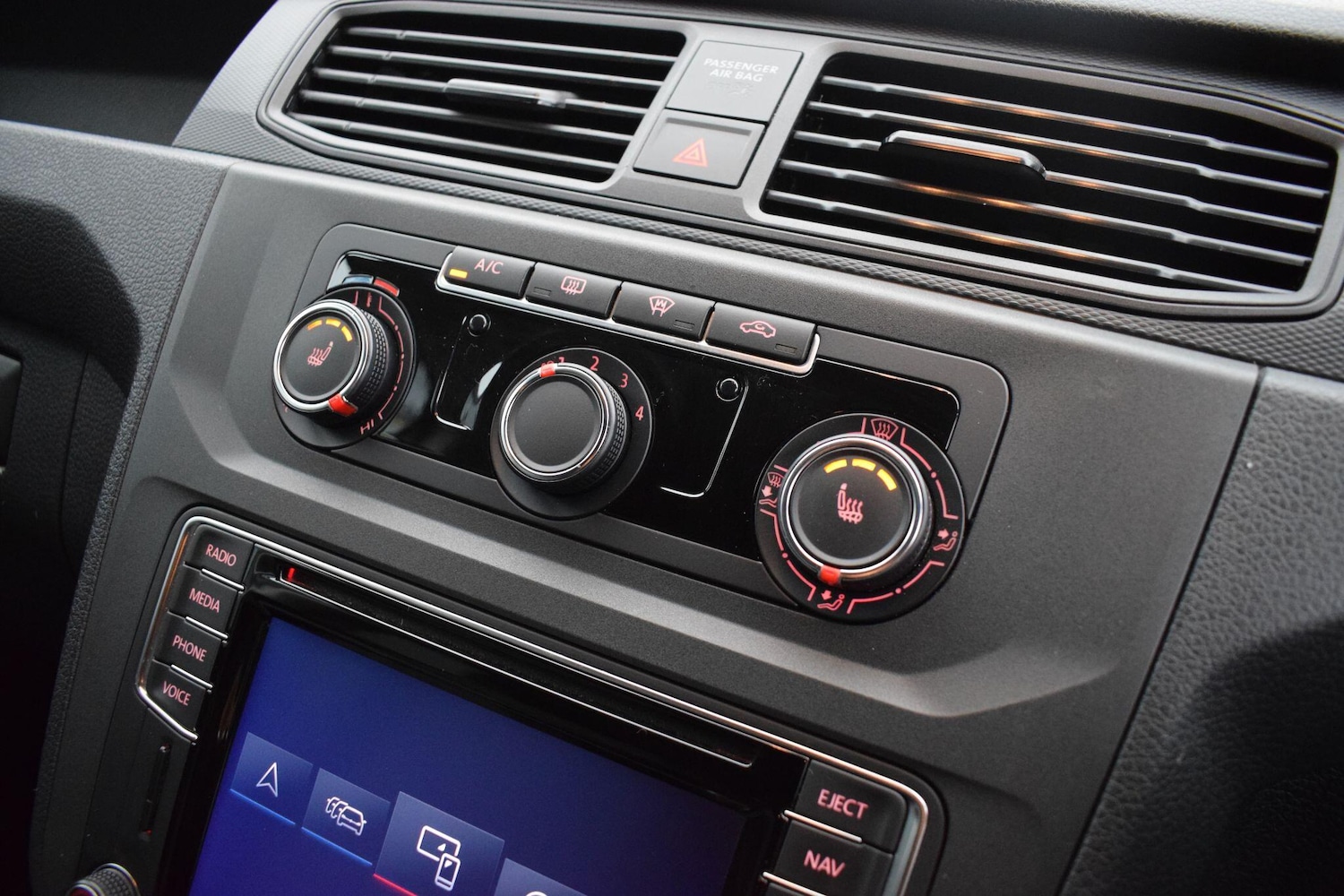 Used Volkswagen Caddy Maxi 2019 for sale - 76742932: Photo 16