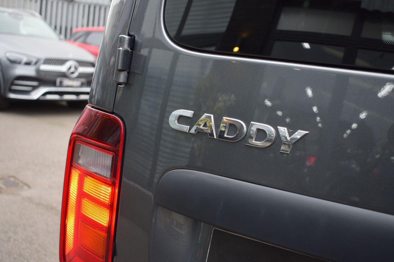 Used Volkswagen Caddy Maxi 2019 for sale - 76742932: Photo 39