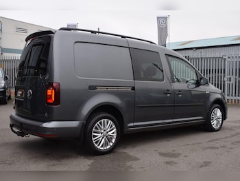 Used Volkswagen Caddy Maxi 2019 for sale - 76742932: Photo