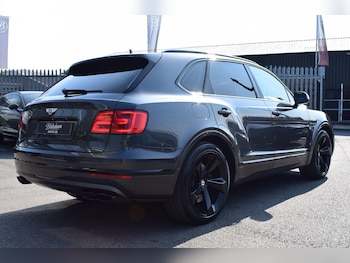 Used Bentley Bentayga 2020 for sale - 79304255: Photo