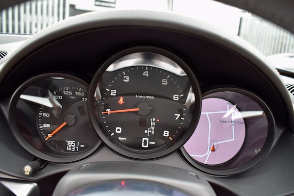 Used Porsche Boxster 2017 for sale - 76317841: Photo 11