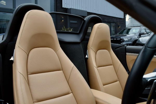 Used Porsche Boxster 2017 for sale - 76317841: Photo 12