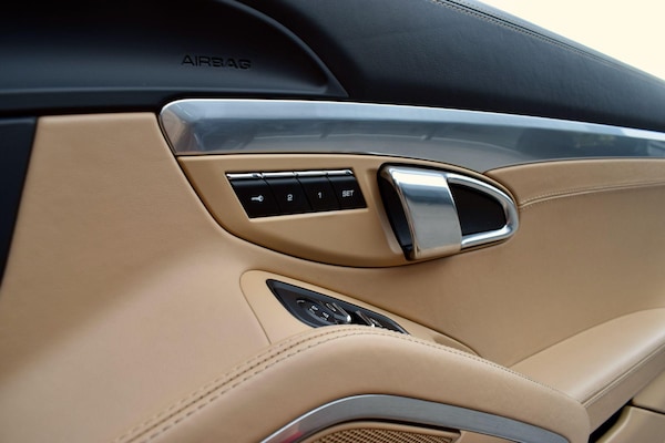 Used Porsche Boxster 2017 for sale - 76317841: Photo 18
