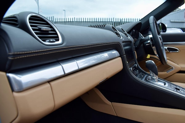 Used Porsche Boxster 2017 for sale - 76317841: Photo 20