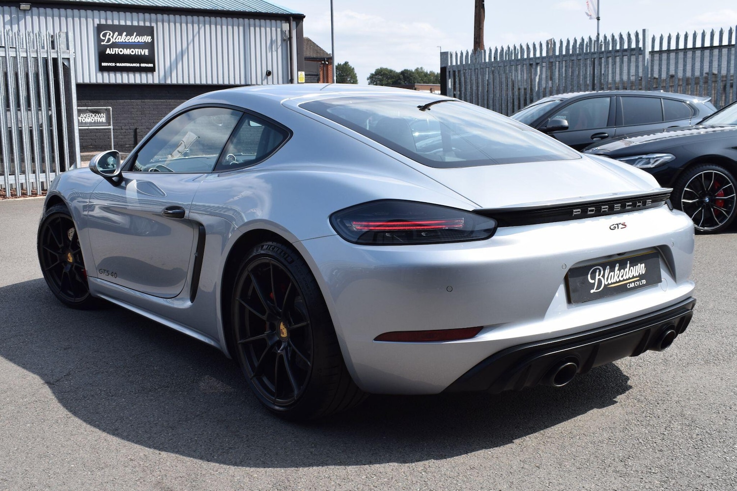 Used Porsche Cayman 2020 for sale - 76898714: Photo 4