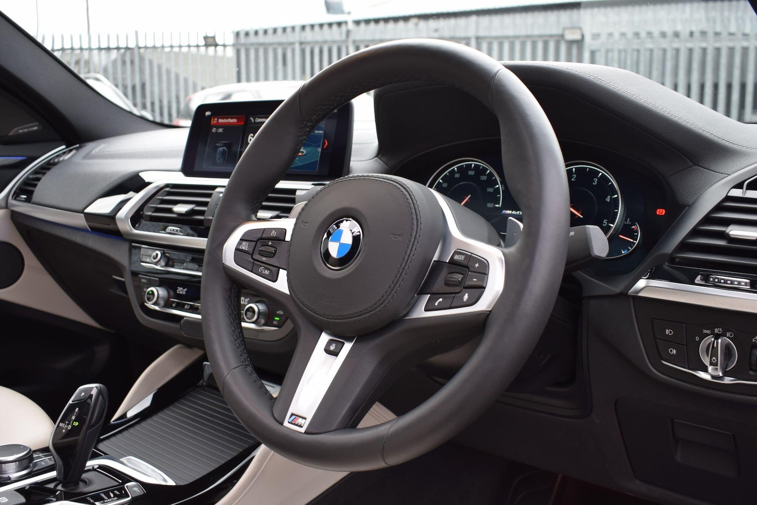 Used BMW X4 2019 for sale - 76865992: Photo 9