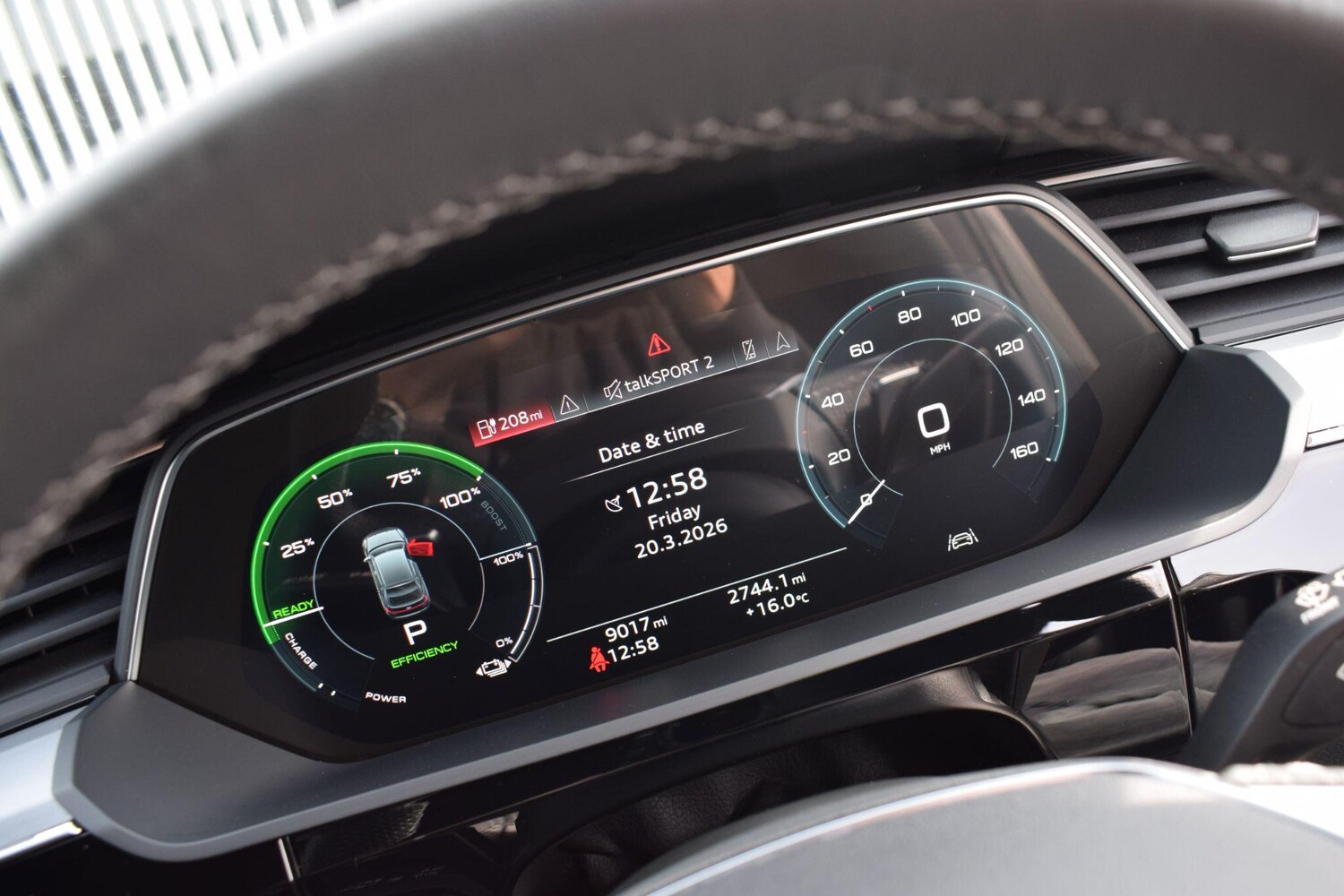 Used Audi e-tron 2023 for sale - 77978125: Photo 24