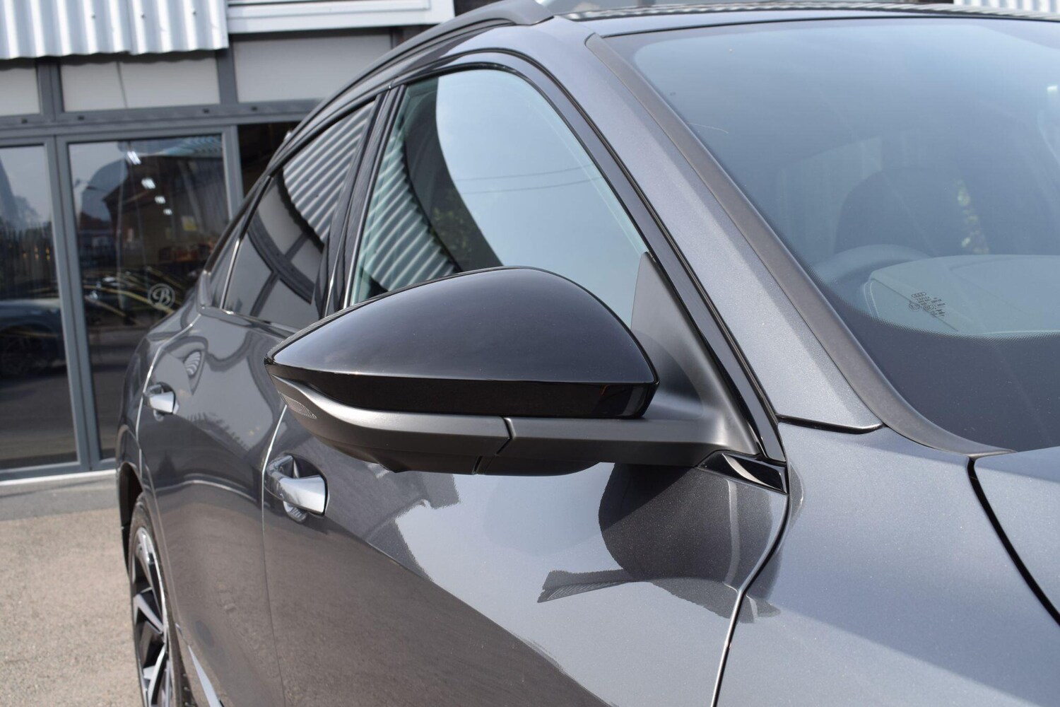 Used Audi e-tron 2023 for sale - 77978125: Photo 40