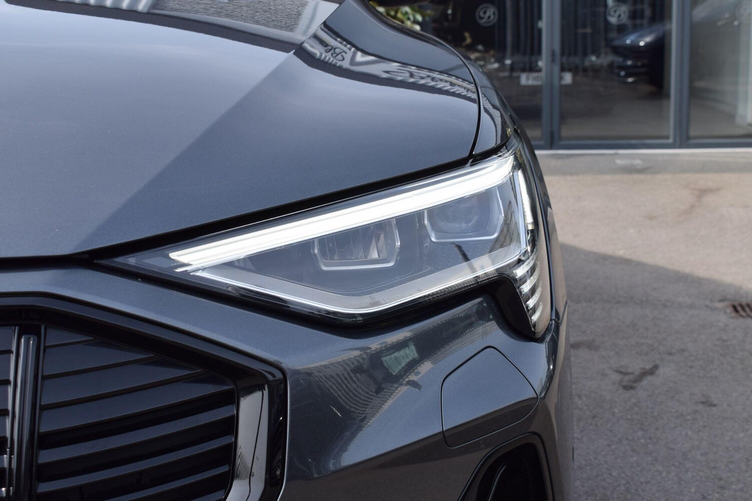 Used Audi e-tron 2023 for sale - 77978125: Photo 43