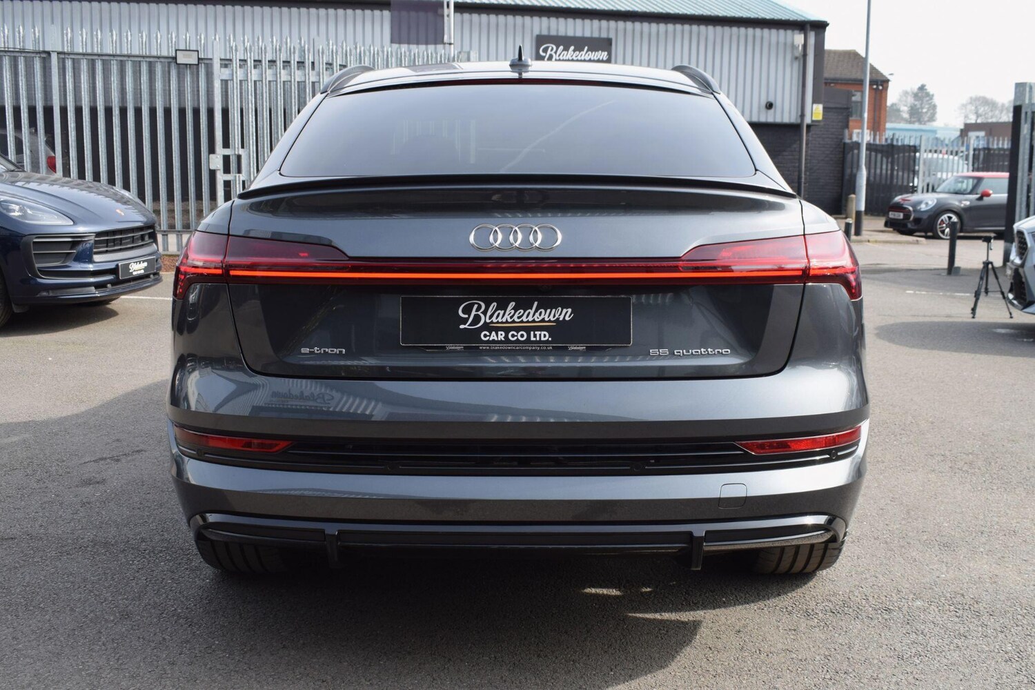 Used Audi e-tron 2023 for sale - 77978125: Photo 5