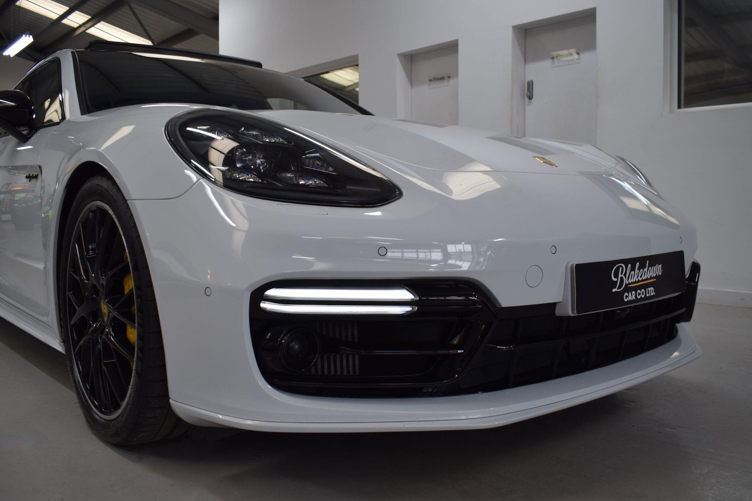 Used Porsche Panamera 2019 for sale - 77794010: Photo 54