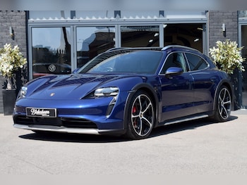 Used Porsche Taycan 2021 for sale - 79107412: Photo