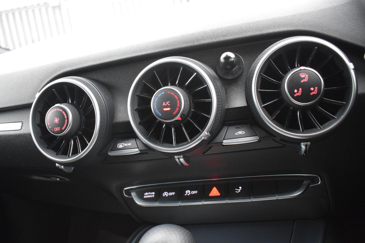 Used Audi TT 2018 for sale - 77794019: Photo 17