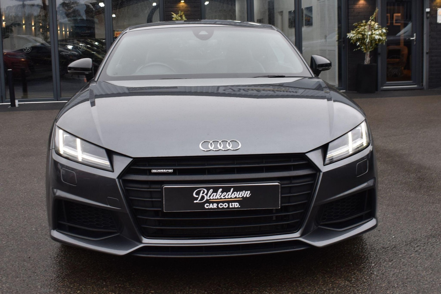 Used Audi TT 2018 for sale - 77794019: Photo 2