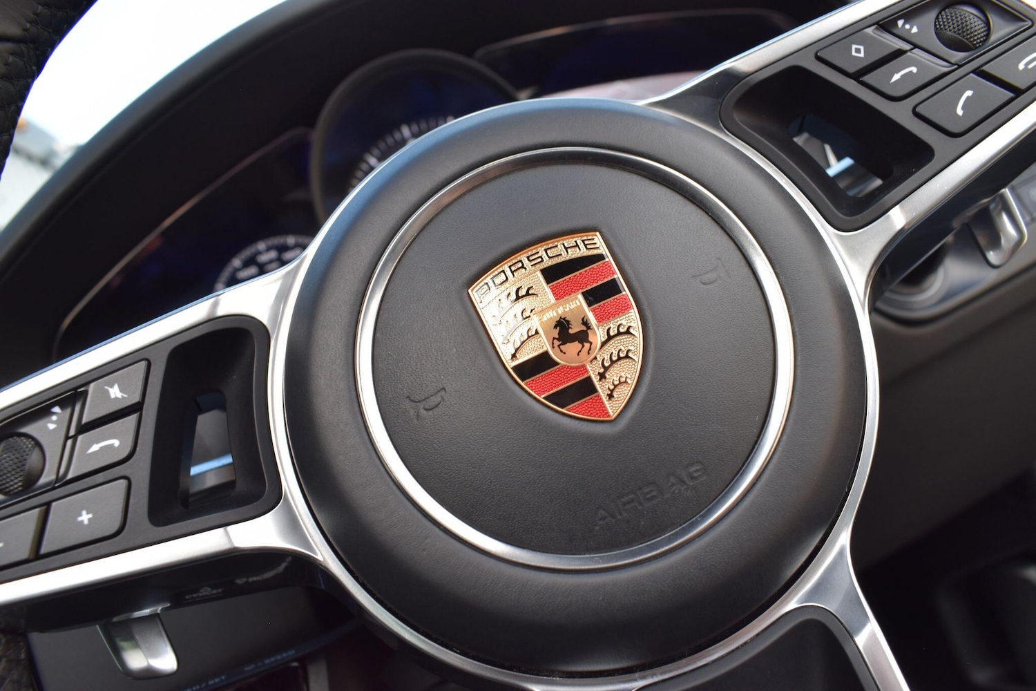 Used Porsche Cayenne 2019 for sale - 76388529: Photo 18