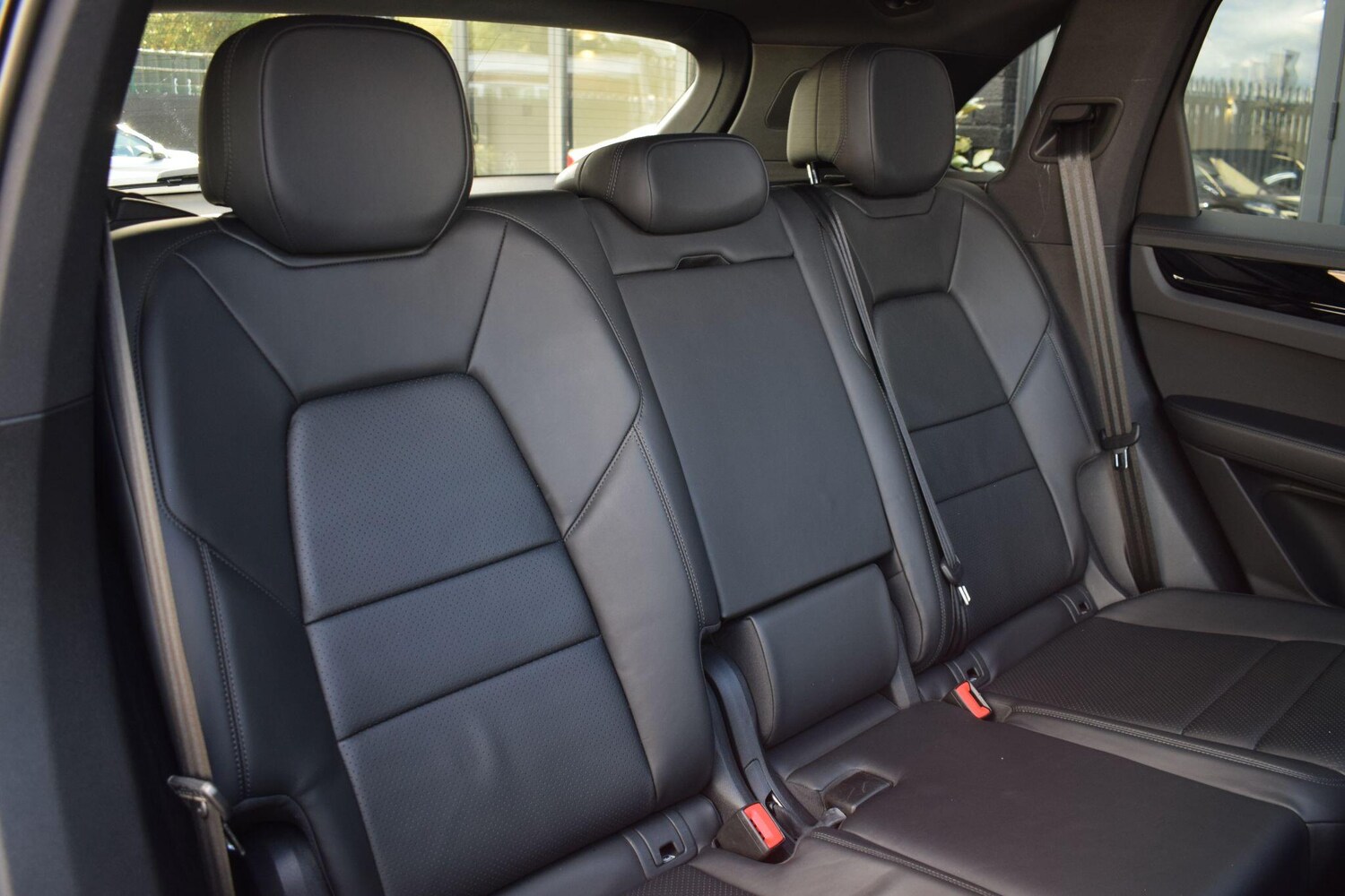 Used Porsche Cayenne 2019 for sale - 76388529: Photo 22