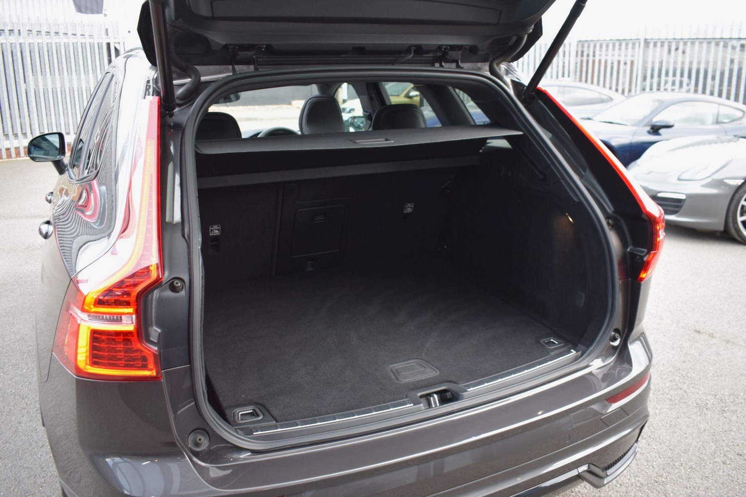 Used Volvo XC60 for sale - 77279777: Photo 27