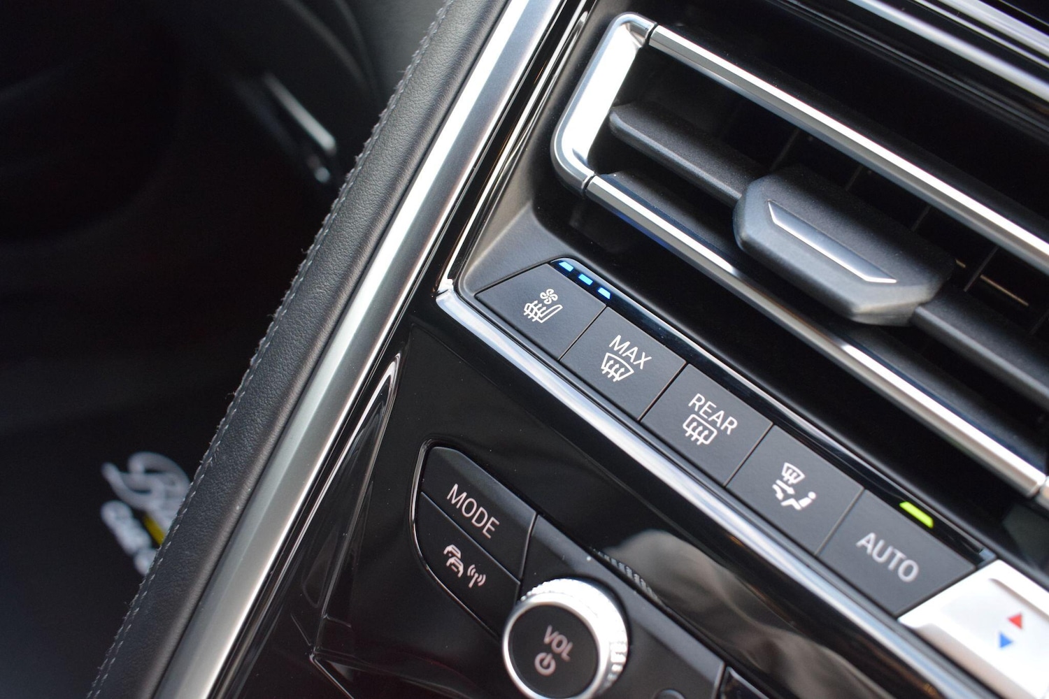 Used BMW M8 2021 for sale - 76701374: Photo 15