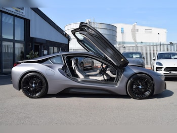 Used BMW i8 2018 for sale - 75977011: Photo