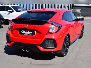 Used Honda Civic 2019 for sale - 75977558: Photo