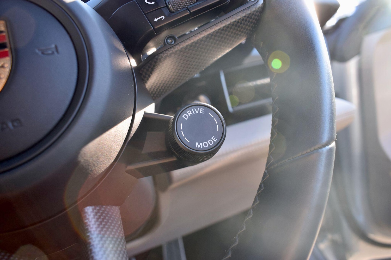 Used Porsche Taycan 2020 for sale - 76997184: Photo 27