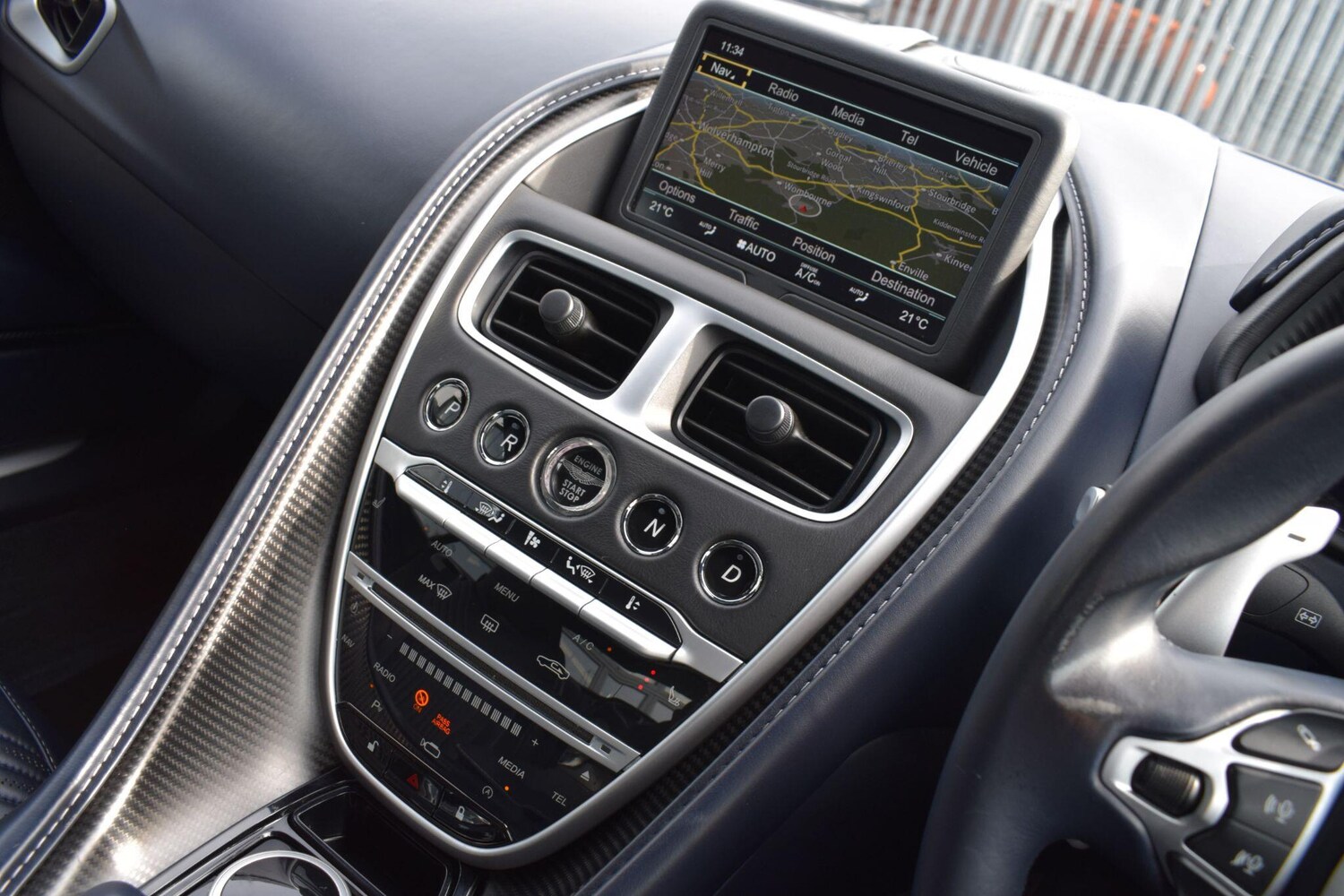 Used Aston Martin DB11 2018 for sale - 78204448: Photo 13