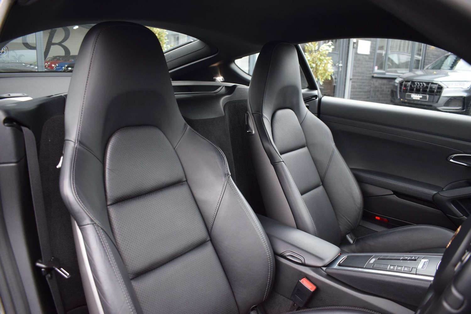 Used Porsche Cayman 2013 for sale - 76886908: Photo 7