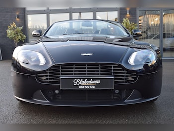 Used Aston Martin Vantage 2014 for sale - 76926049: Photo