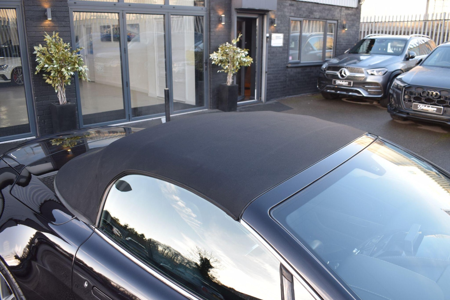 Used Aston Martin Vantage 2014 for sale - 76926049: Photo 31