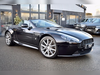 Used Aston Martin Vantage 2014 for sale - 76926049: Photo