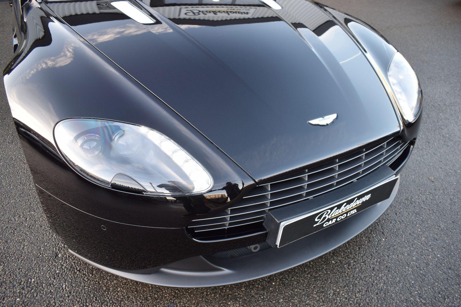 Used Aston Martin Vantage 2014 for sale - 76926049: Photo 42