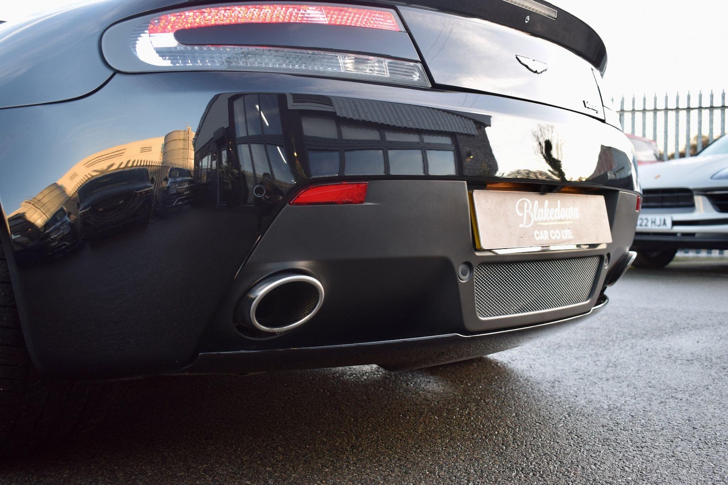 Used Aston Martin Vantage 2014 for sale - 76926049: Photo 47