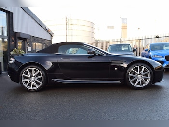 Used Aston Martin Vantage 2014 for sale - 76926049: Photo