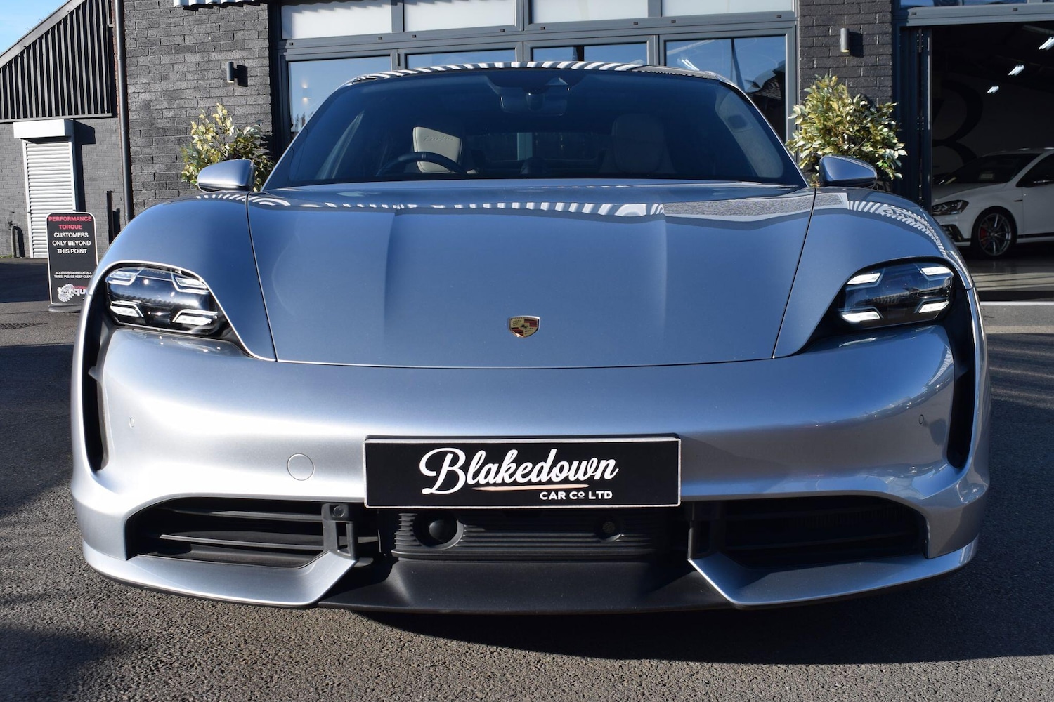 Used Porsche Taycan for sale - 78034825: Photo 3