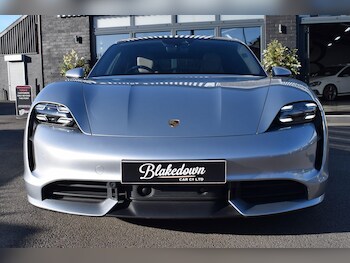 Used Porsche Taycan 2020 for sale - 78034825: Photo