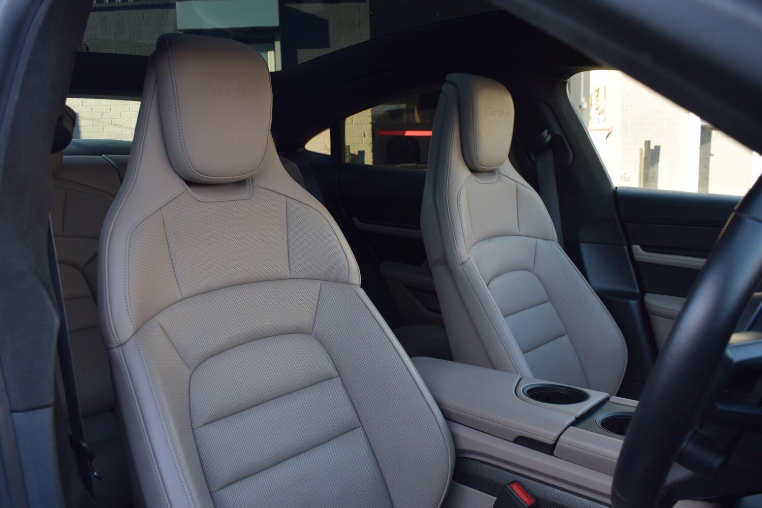 Used Porsche Taycan for sale - 78034825: Photo 9