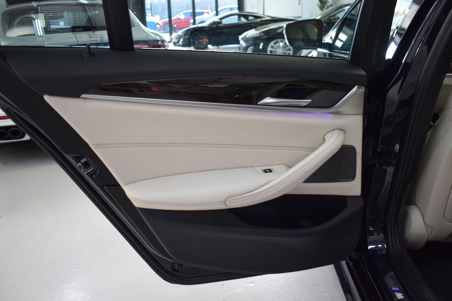 Used BMW 5 Series 2017 for sale - 78203853: Photo 17