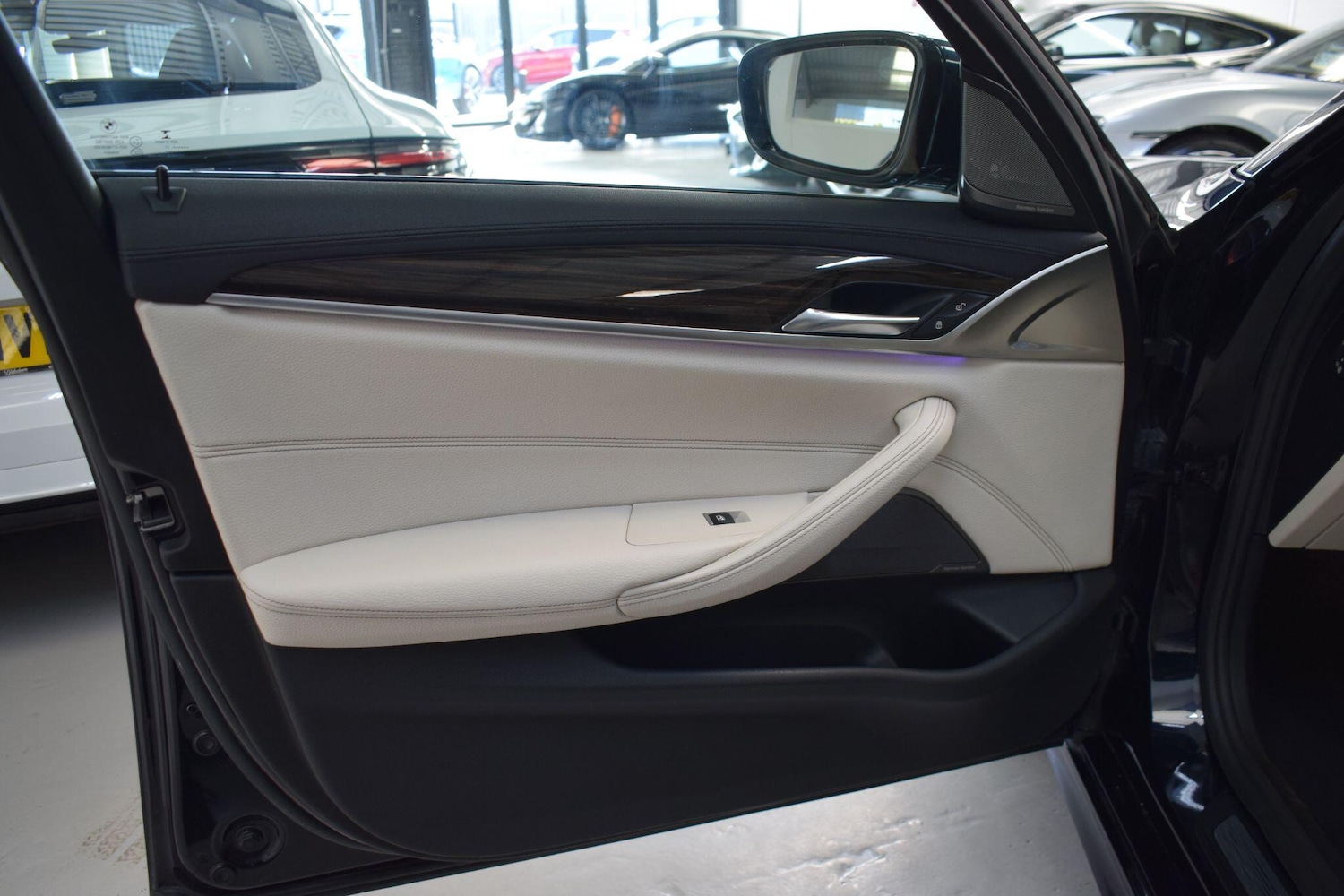 Used BMW 5 Series 2017 for sale - 78203853: Photo 19