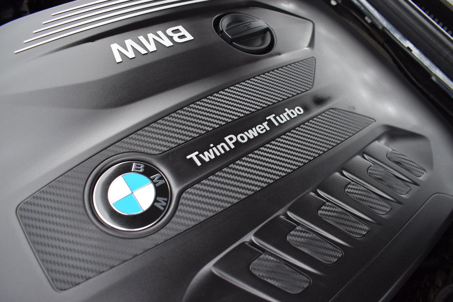 Used BMW 5 Series 2017 for sale - 78203853: Photo 32