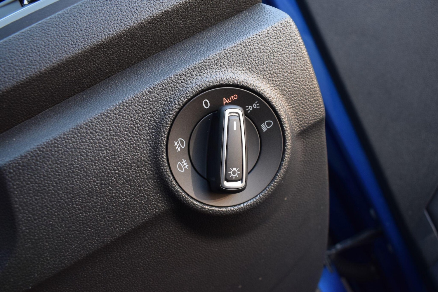 Used Volkswagen T-Roc 2022 for sale - 76388837: Photo 15