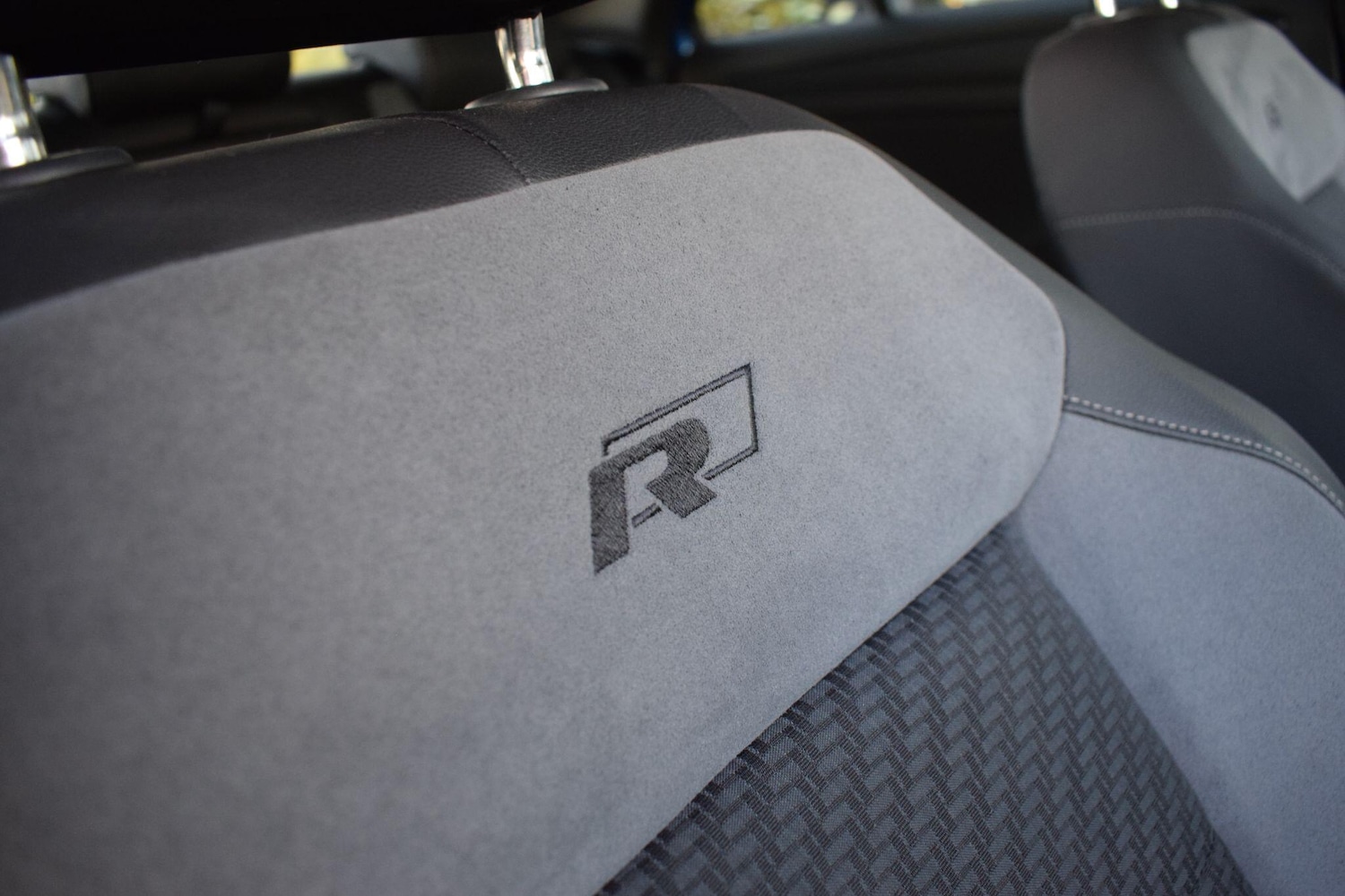 Used Volkswagen T-Roc 2022 for sale - 76388837: Photo 19