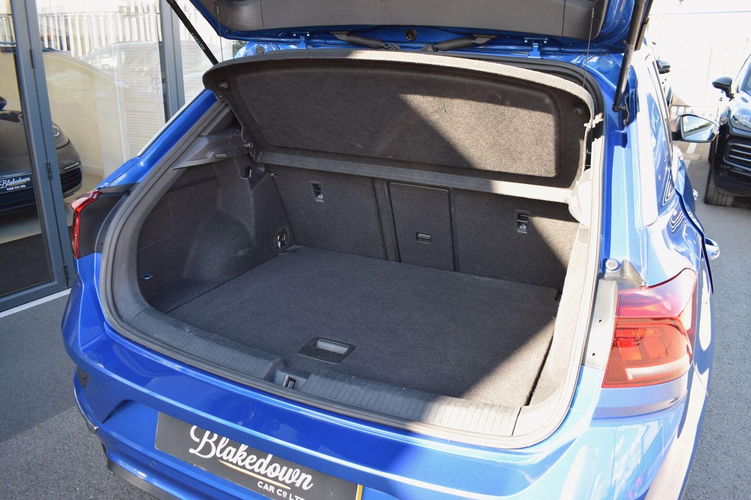 Used Volkswagen T-Roc 2022 for sale - 76388837: Photo 25