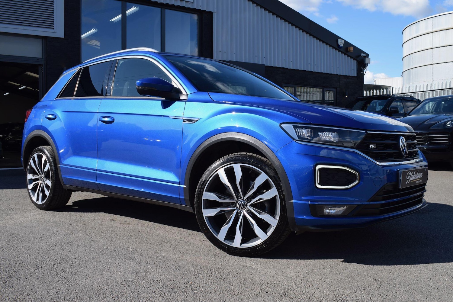 Used Volkswagen T-Roc 2022 for sale - 76388837: Photo 3