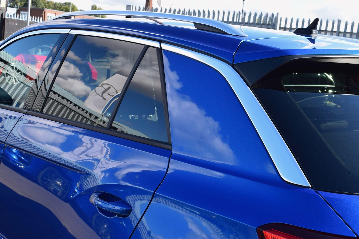 Used Volkswagen T-Roc 2022 for sale - 76388837: Photo 42