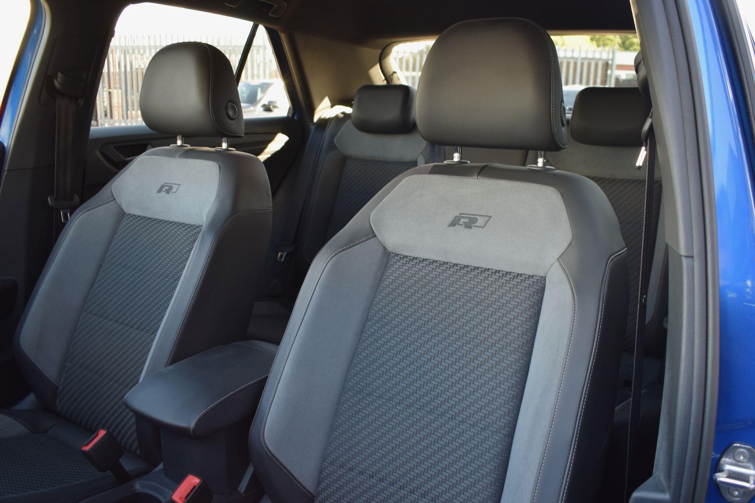 Used Volkswagen T-Roc 2022 for sale - 76388837: Photo 9