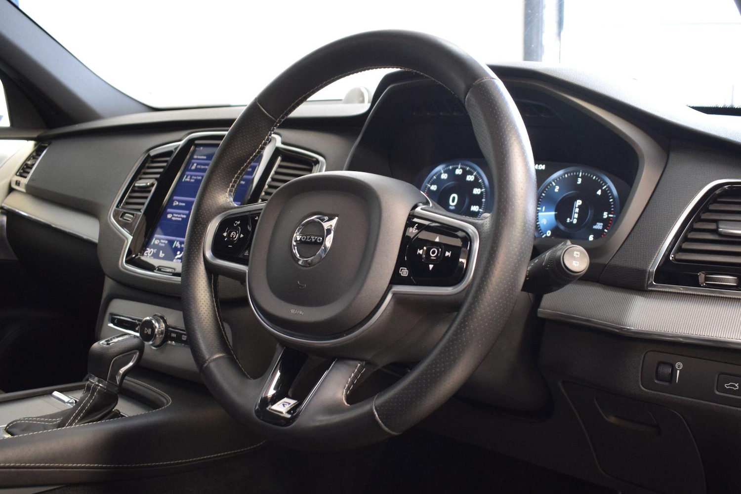 Used Volvo XC90 2017 for sale - 76094649: Photo 12